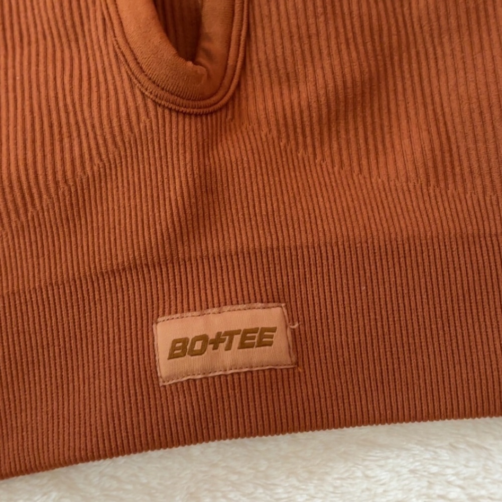 NWOT Oh Polly Ribbed Crop Top - Picture 5 of 9